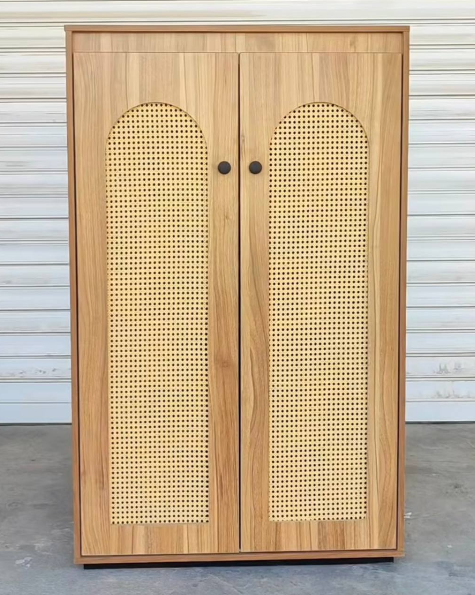 LuxeSpin Shoe Armoire